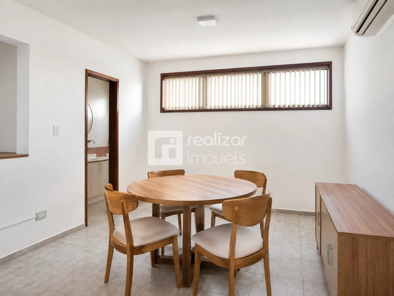 Furnished 4-bedroom house with 4 parking spaces — photo 27