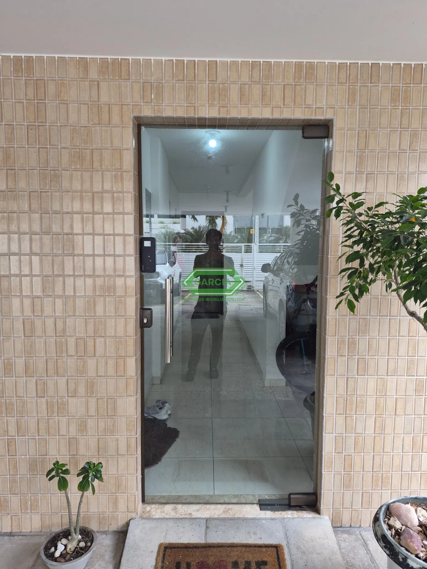 Apartment on the 2nd floor with a washing machine — photo 13