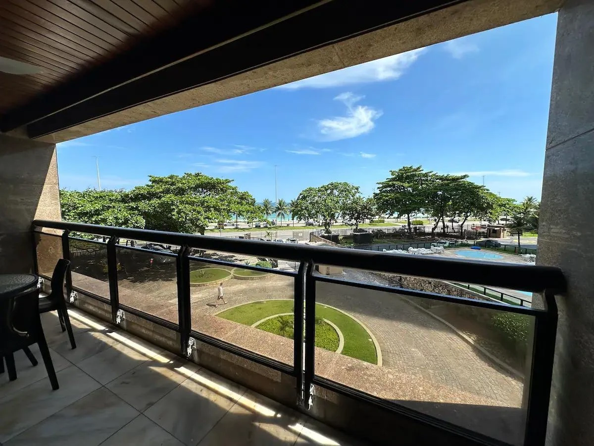 Furnished 144 m² apartment with 4 bedrooms — photo 3