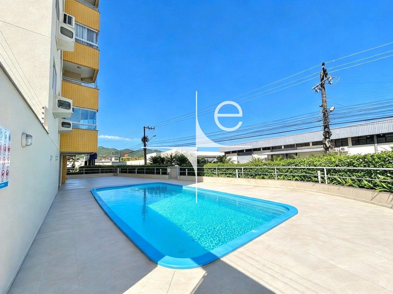 3-bedroom apartment with a water view — photo 23