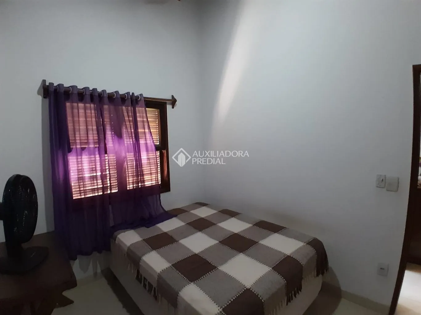 Unfurnished 4-bedroom house with 2 bathrooms and 860 m² — photo 16