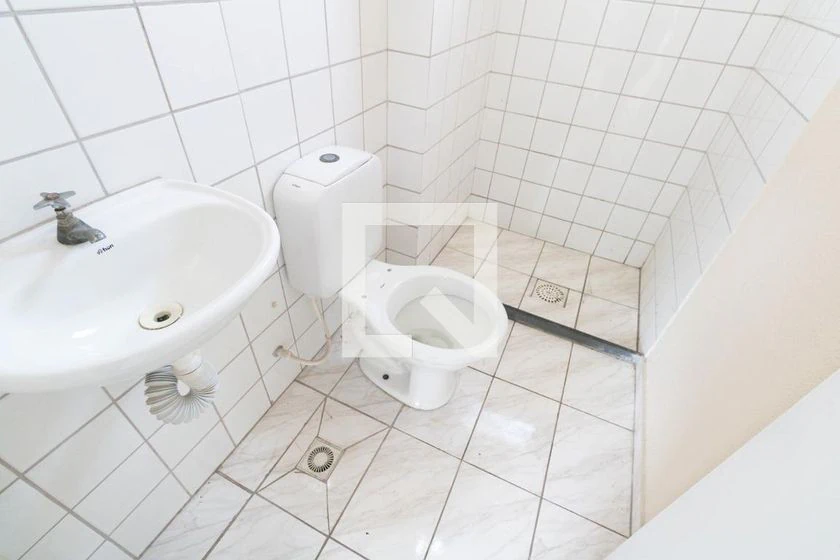 Apartamento para alugar com 2 quartos e vaga de garagem — photo 4