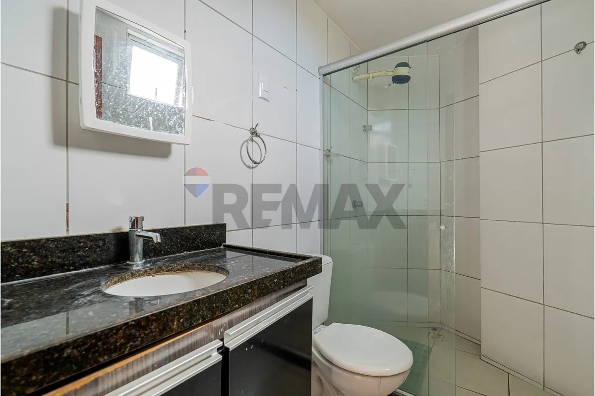 Apartamento de 3 quartos em condomínio com piscina — photo 18