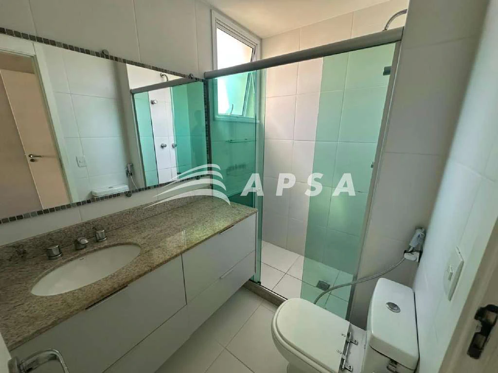 Apartamento de 3 quartos com cozinha americana e varanda — photo 29