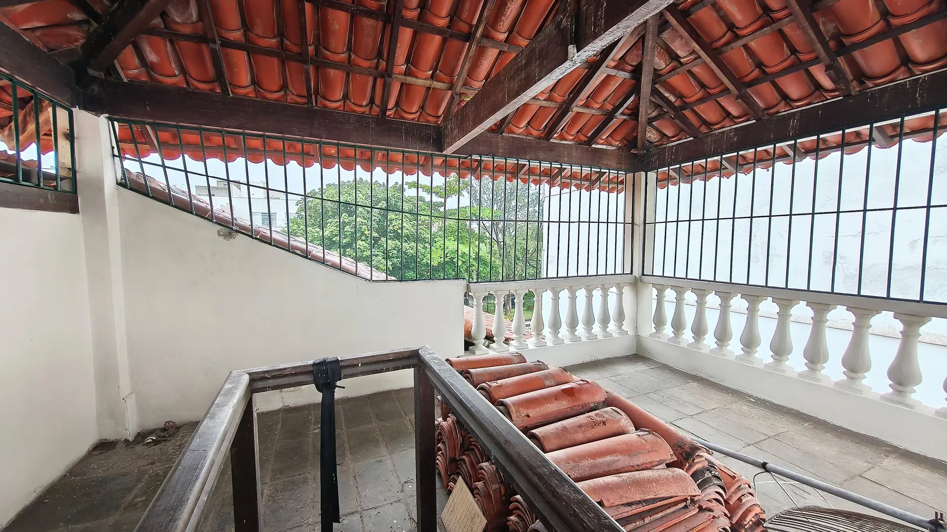 House, 250 m², with a bathtub — photo 23