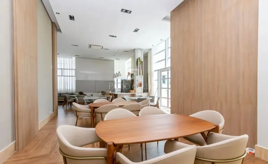 Гардеробная и 3 спальни: квартира 180 м² — photo 56