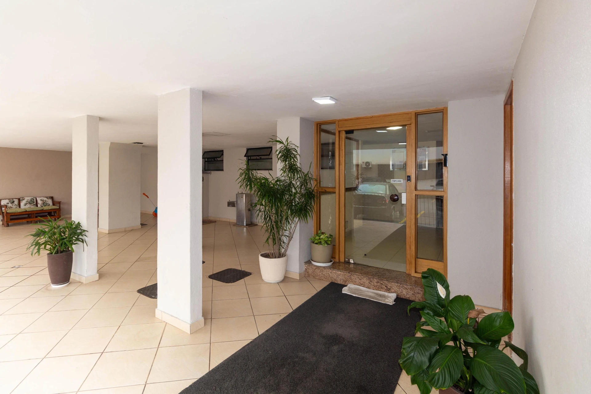 Furnished apartment, 68 m², with a home office — photo 9
