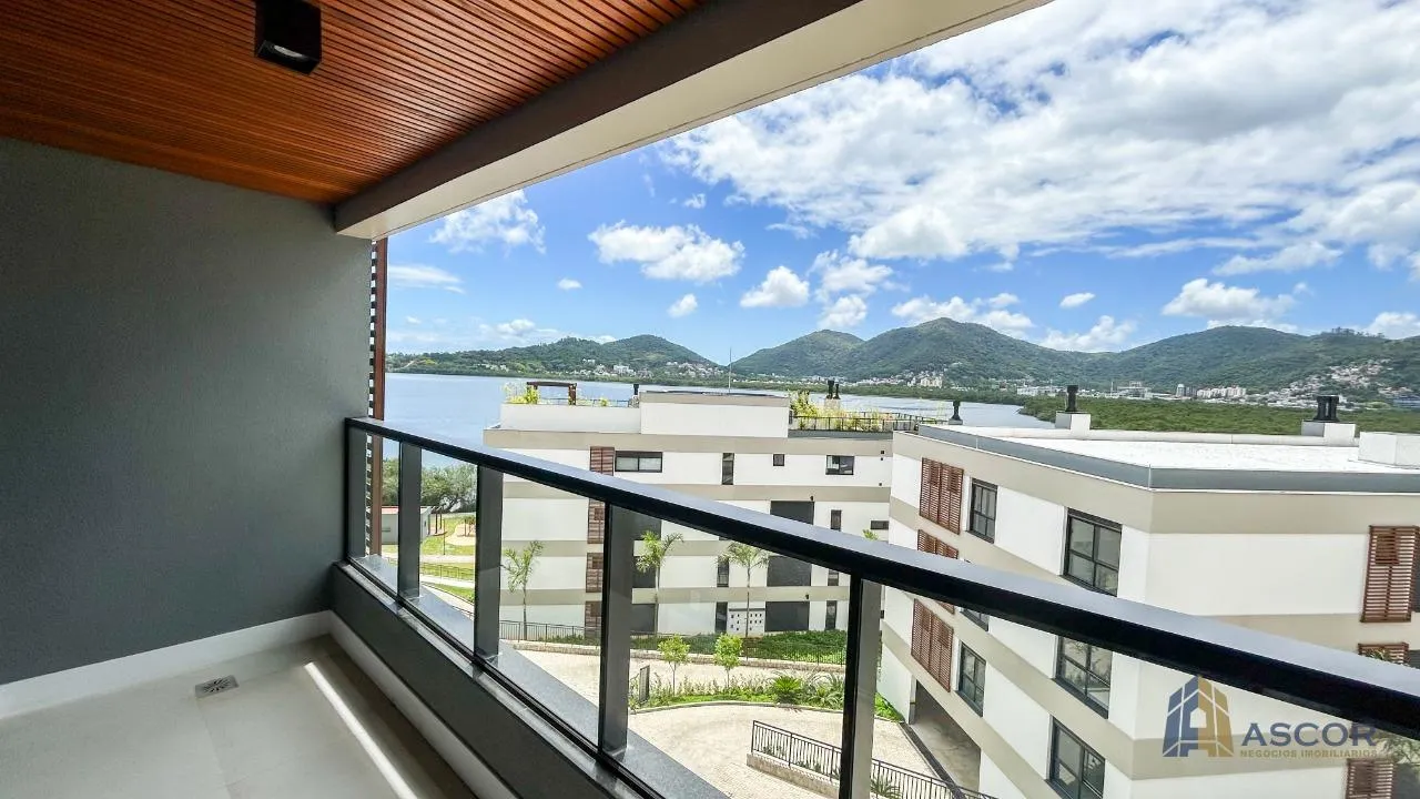 Apartment, 134 m², with a water view — photo 21