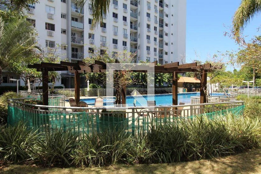 Apartamento mobiliado com 2 quartos e varanda — photo 21