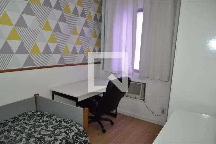 Furnished 2-bedroom apartment with 65 m² — photo 17