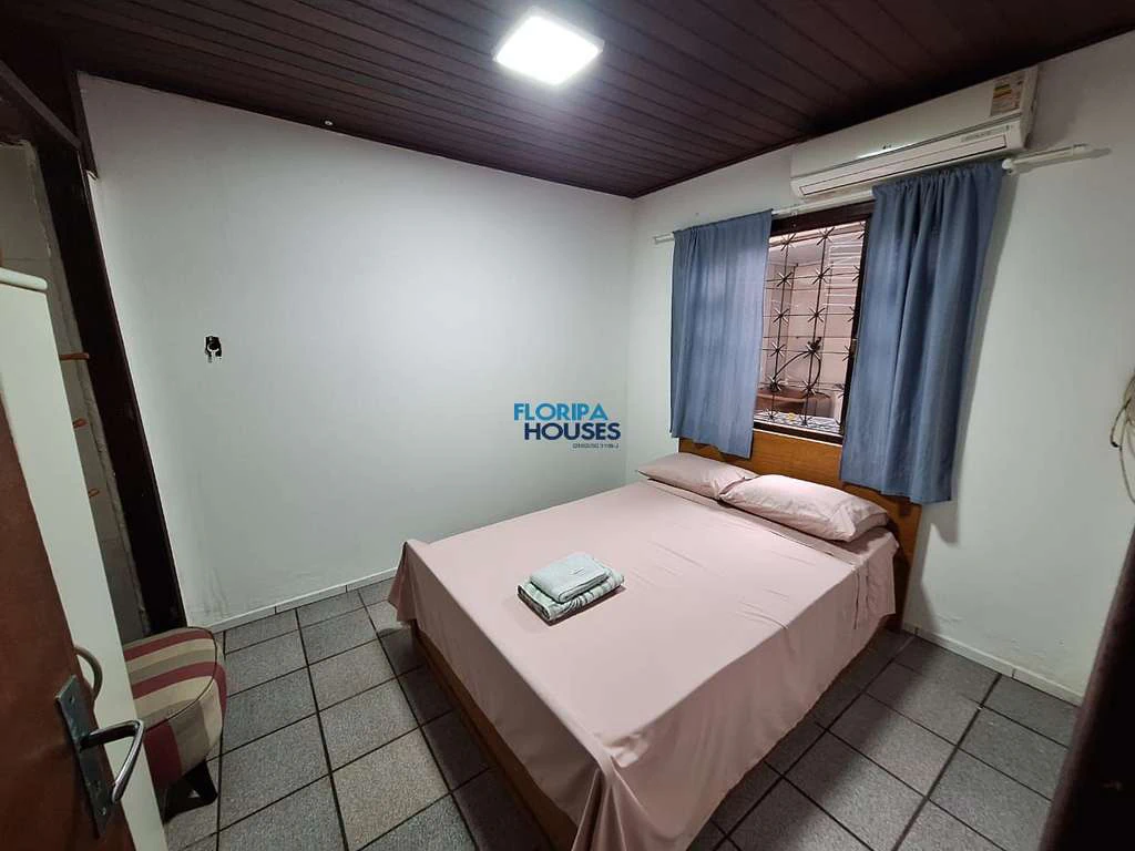Furnished 74 m² house with 2 bedrooms and a gas stove kitchen — photo 3
