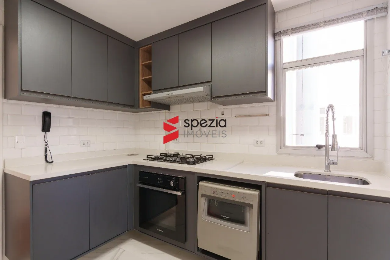 Duplex rental unit with 3 bedrooms and 3 bathrooms — photo 7