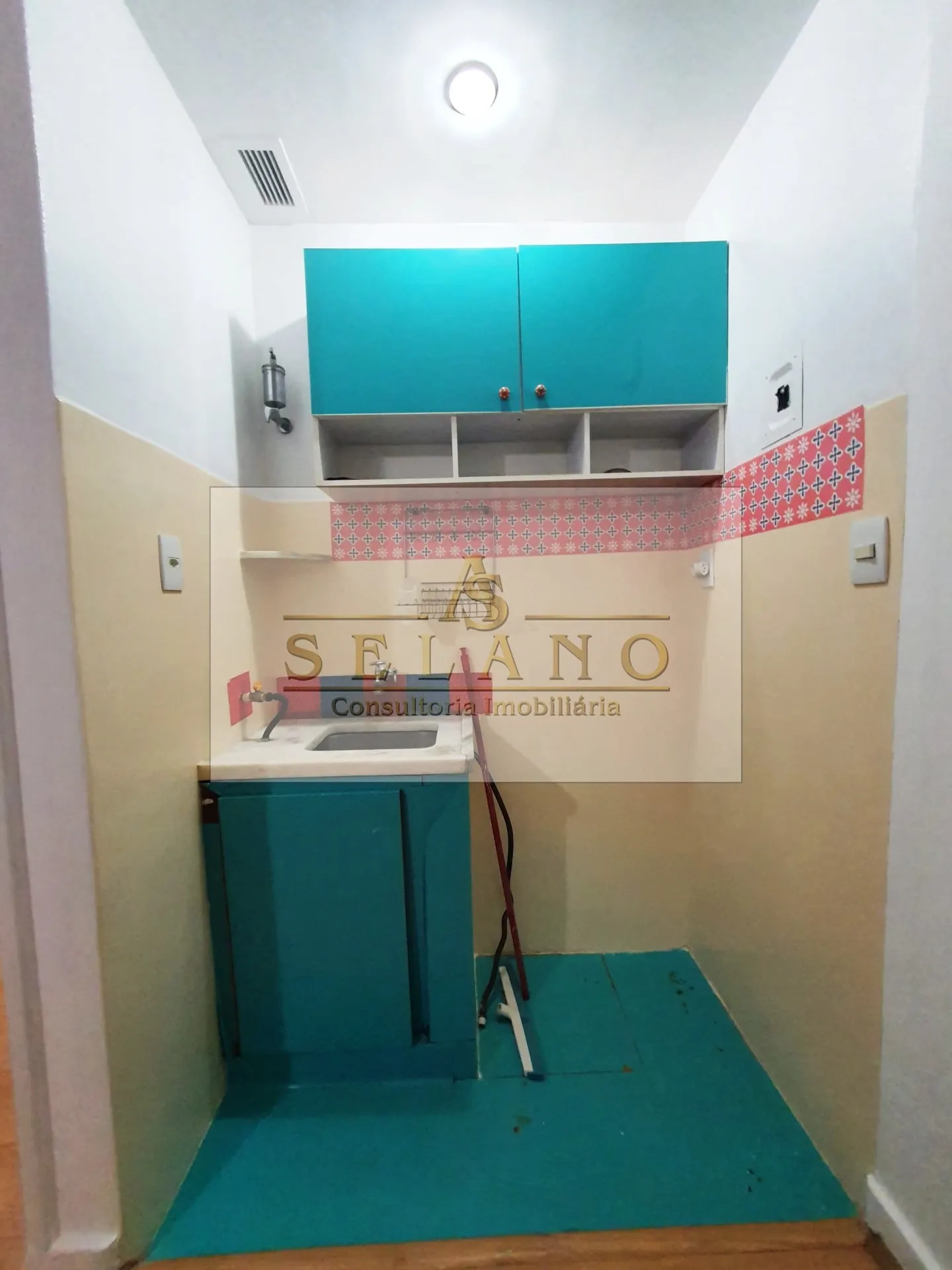 Apartamento, 29 m², com piso de madeira ou laminado — photo 3