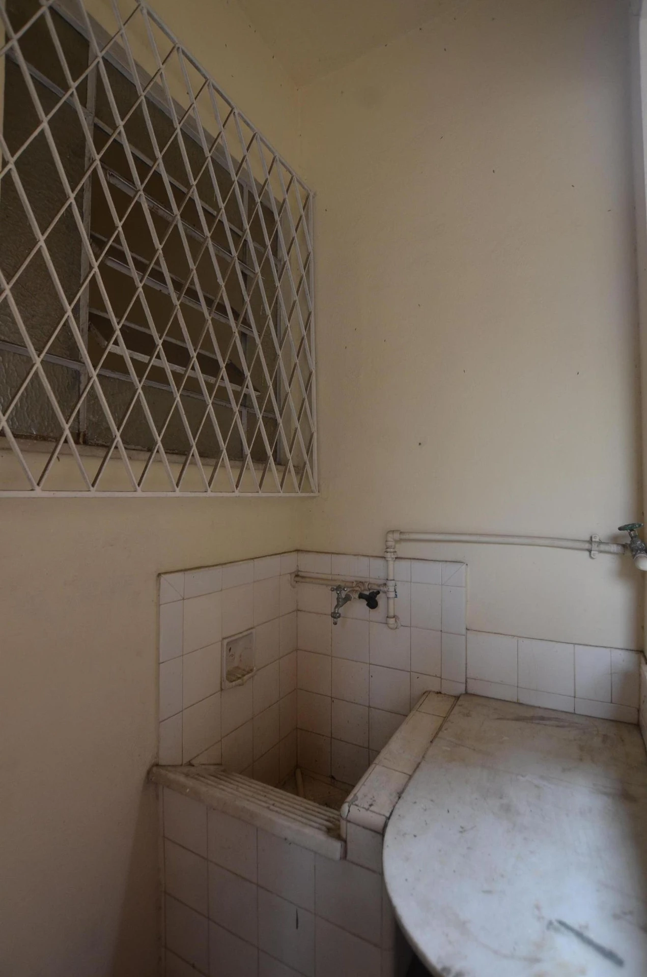 Незаселённая квартира с 3 спальнями и 1 ванной — photo 15
