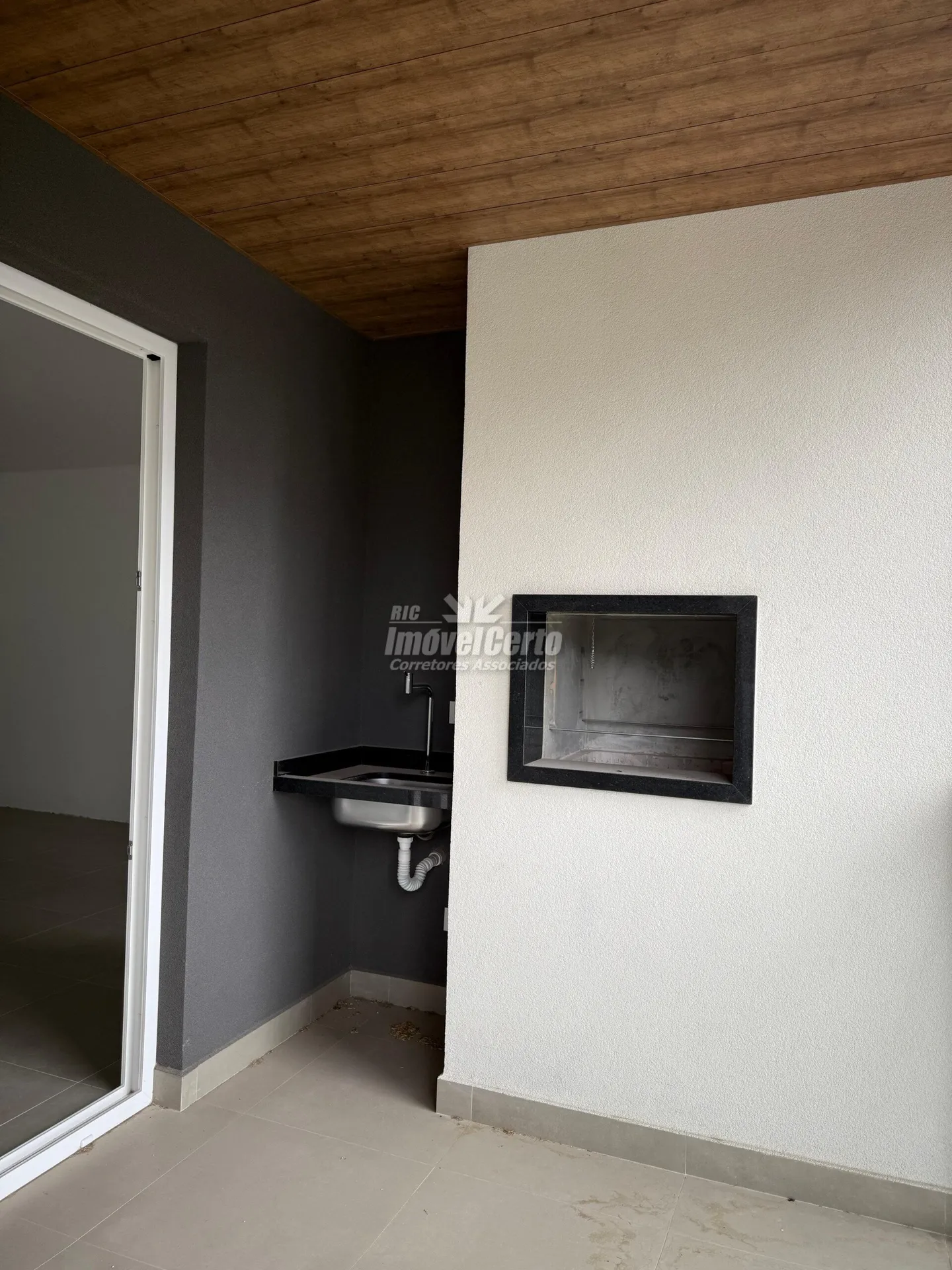 3-bedroom 87.14 m² apartment with 1 parking spot — photo 23
