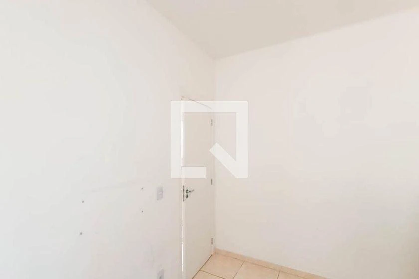 Немеблированная квартира с 2 спальнями и кухней open-plan — photo 14