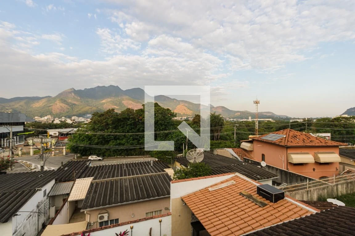 5-bedroom house with a mountain view in Rio de Janeiro — photo 44