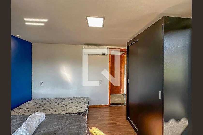 Casa mobiliada, 90 m², com janelas do piso ao teto — photo 10