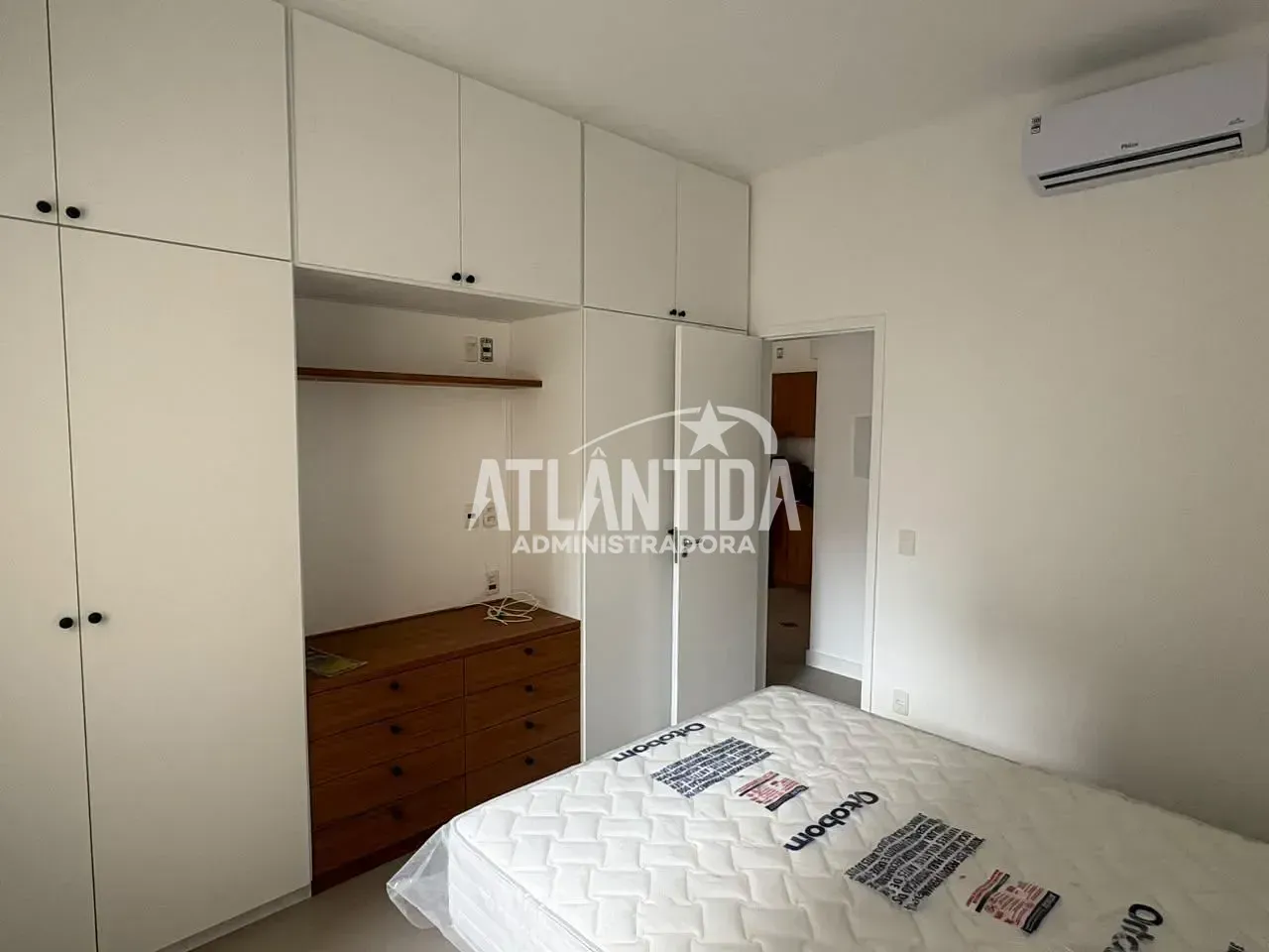 Washing machine in a one-bedroom apartment, 40 m² — photo 4