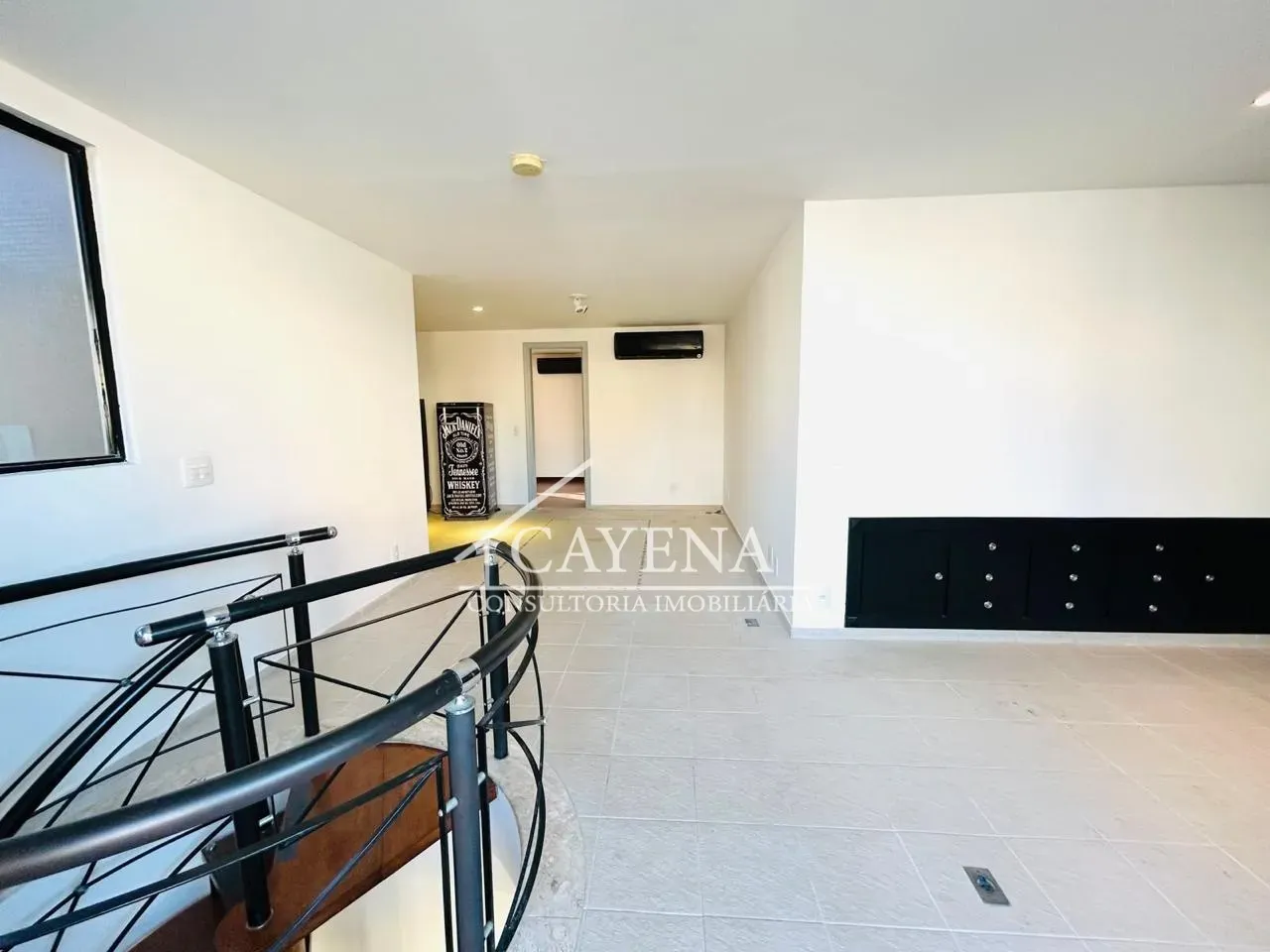 Apartment with 247 m², 3 bedrooms and 4 bathrooms — photo 38