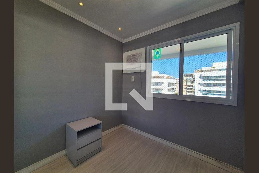 Furnished apartment with 5 bedrooms, balcony and 196 m² — photo 24