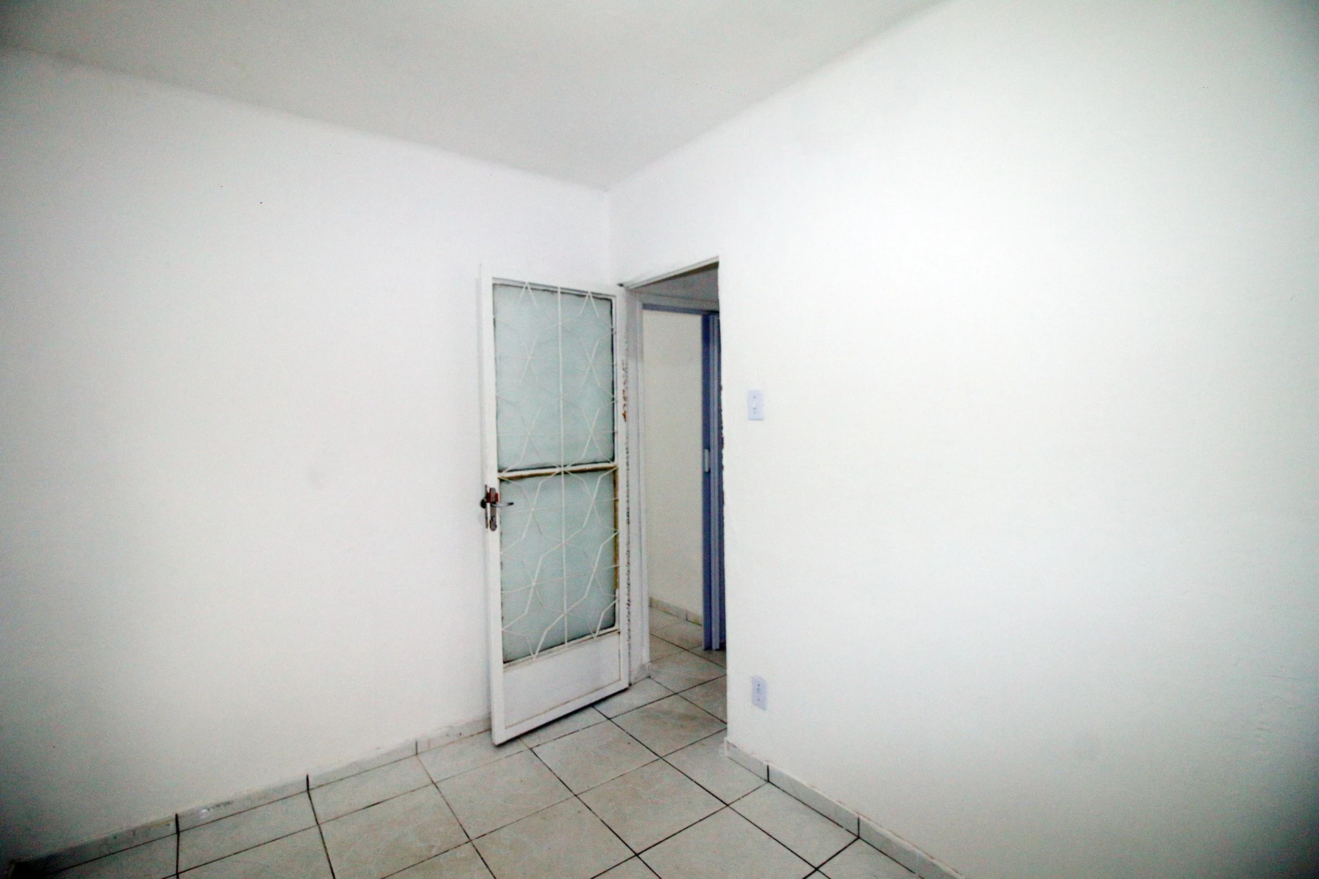 Rental house with 3 bedrooms, balcony and private yard — photo 15
