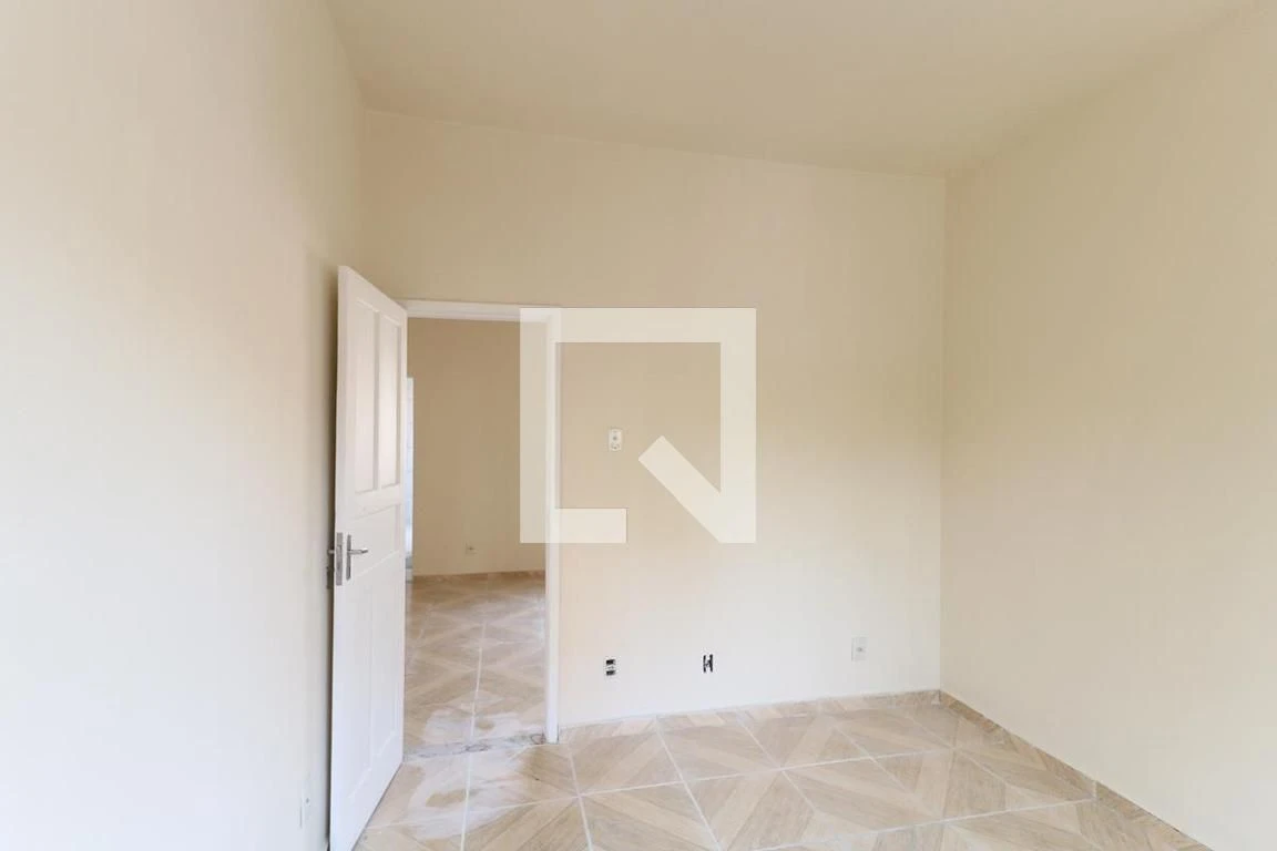 Apartamento para alugar com 2 quartos e cozinha fechada — photo 22