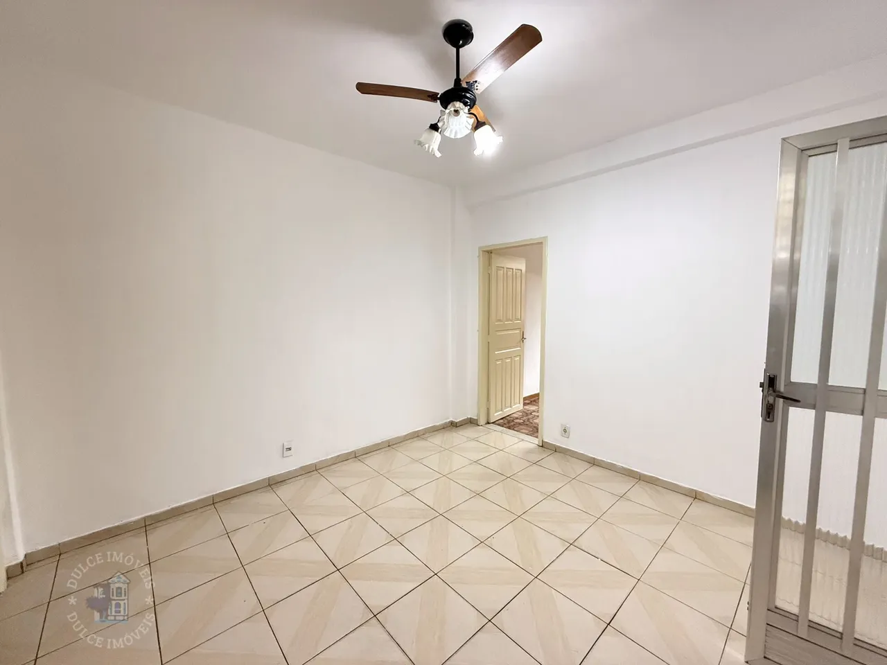 Apartamento para alugar com 1 dormitório e piso em cerâmica — photo 5