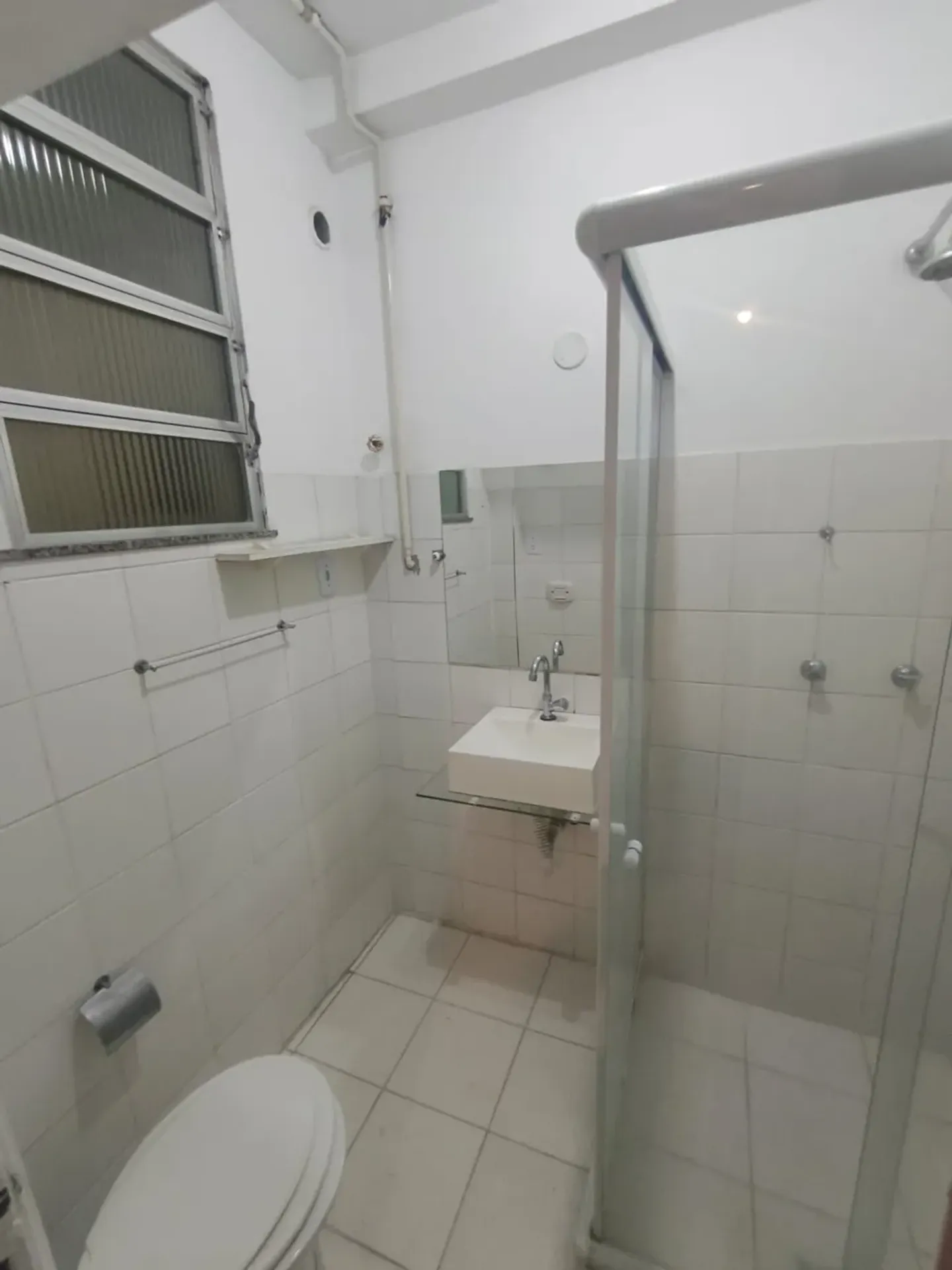 Деревянный пол или ламинат и 1 спальня: квартира 35 м² — photo 4