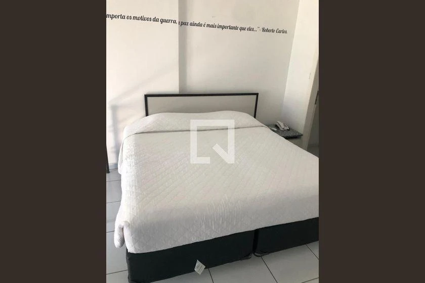 Furnished studio of 61 m² with an open kitchen — photo 9