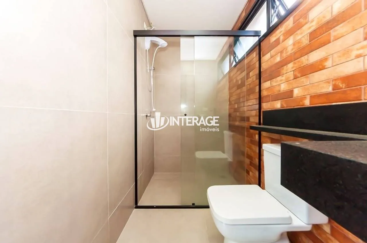 3-bedroom house with a washing machine in Curitiba — photo 42
