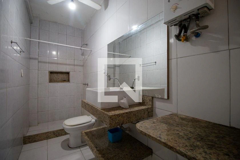 Apartamento sem mobília com 2 quartos e 1 banheiro — photo 10