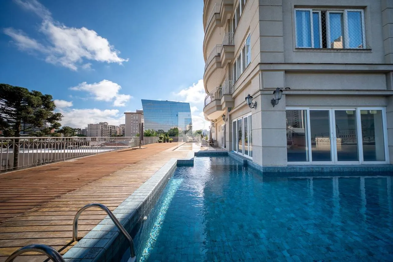 344 m² apartment with floor-to-ceiling windows and a bathtub — photo 57