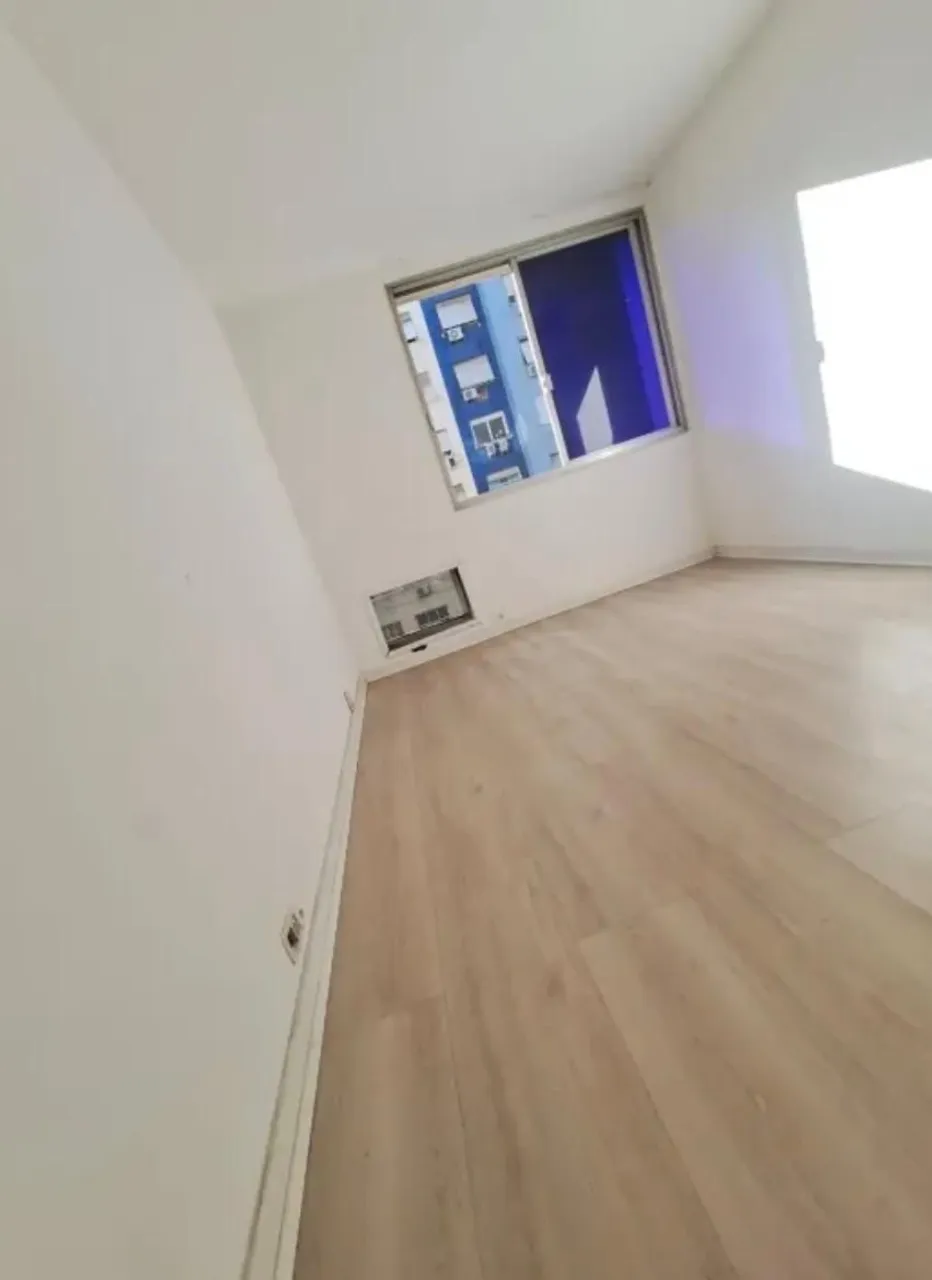 Unfurnished 2-bedroom apartment with 3 bathrooms — photo 3
