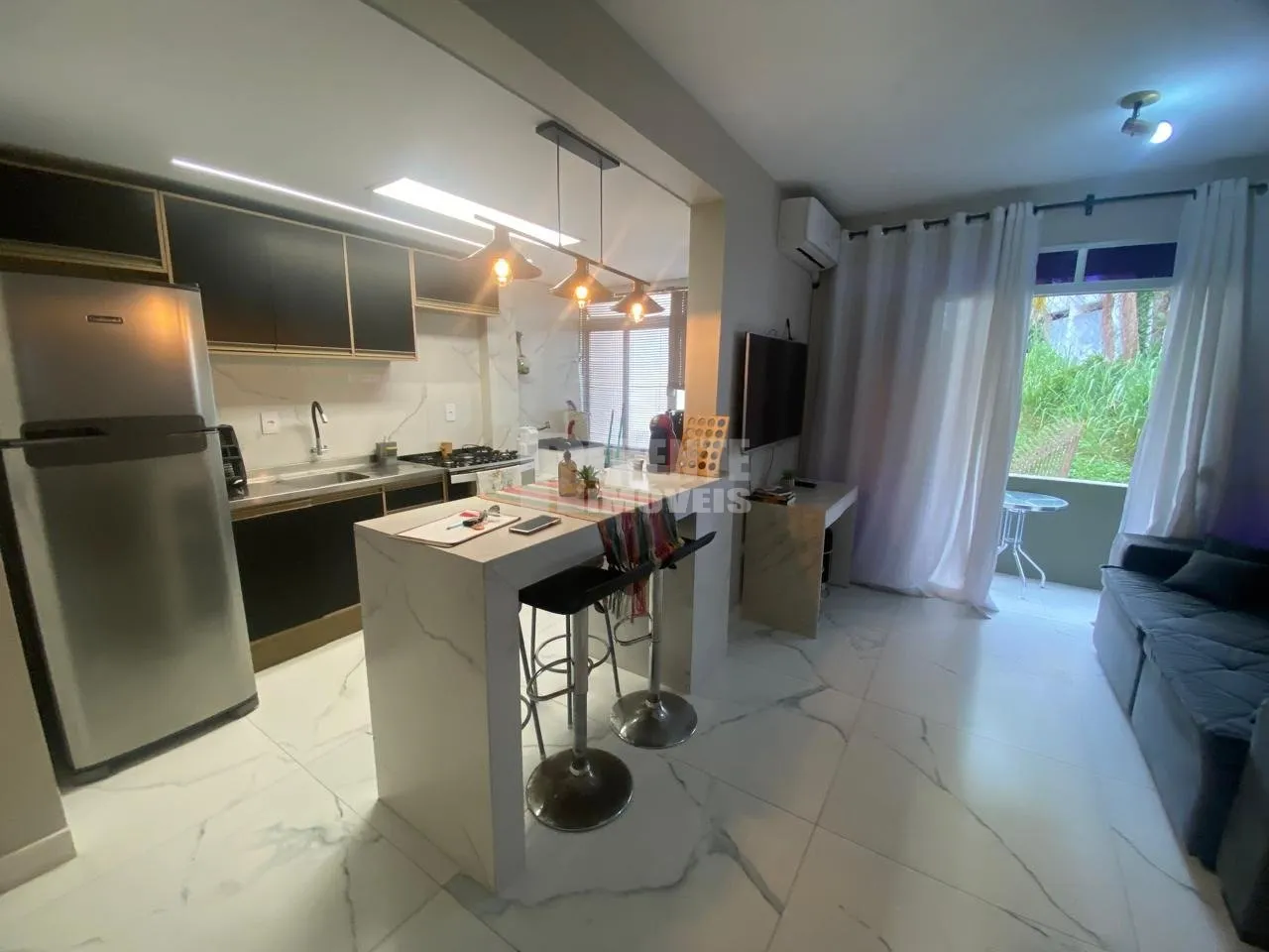 Furnished 2-bedroom apartment with 75 m² and parking