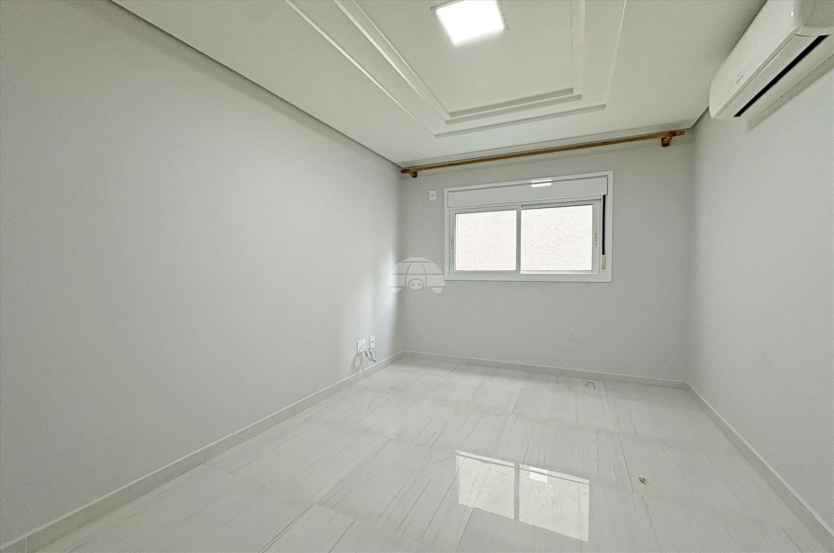 Casa, 172 m², com varanda envidraçada — photo 21