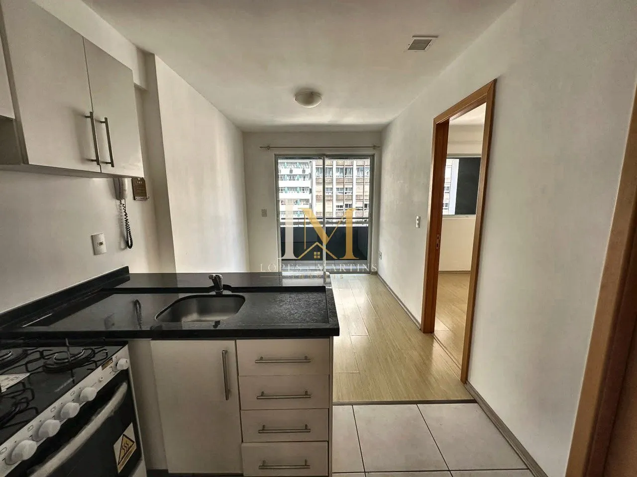 Apartamento, 48 m², com piso de madeira ou laminado — photo 9