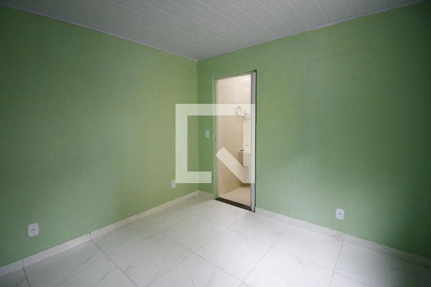 Apartamento de 260 m² com banheira e espaço de home office — photo 21