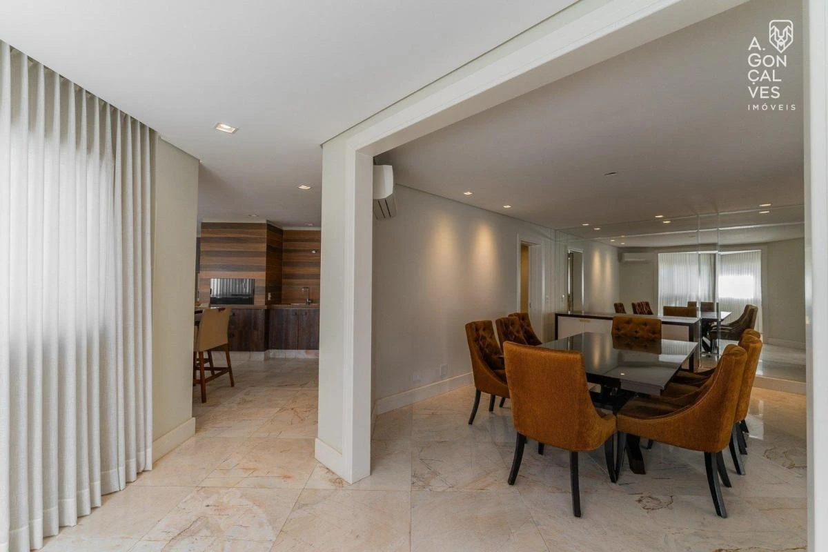 Робоче місце та 5 спалень: квартира 442 м² — photo 20