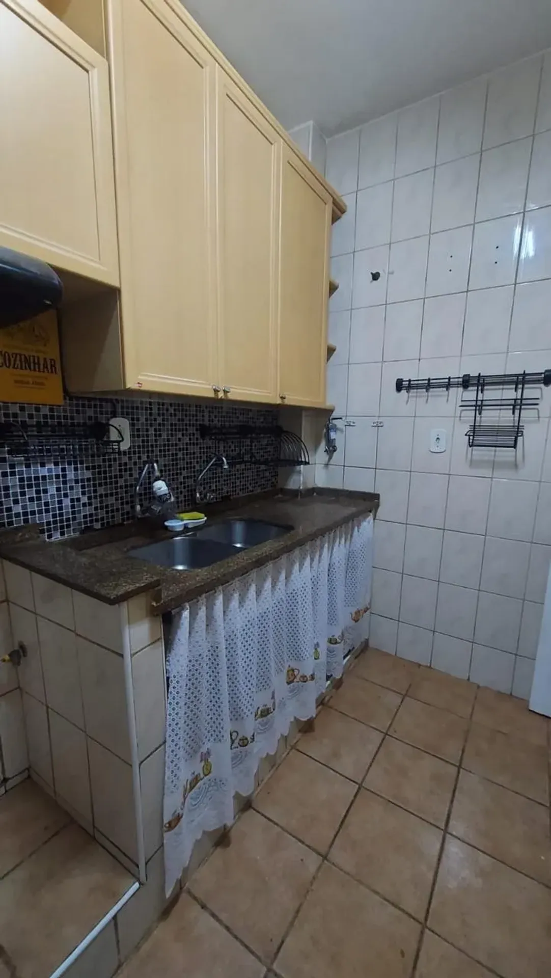 Apartamento mobiliado de 55 m² com 3 quartos e mesa — photo 28