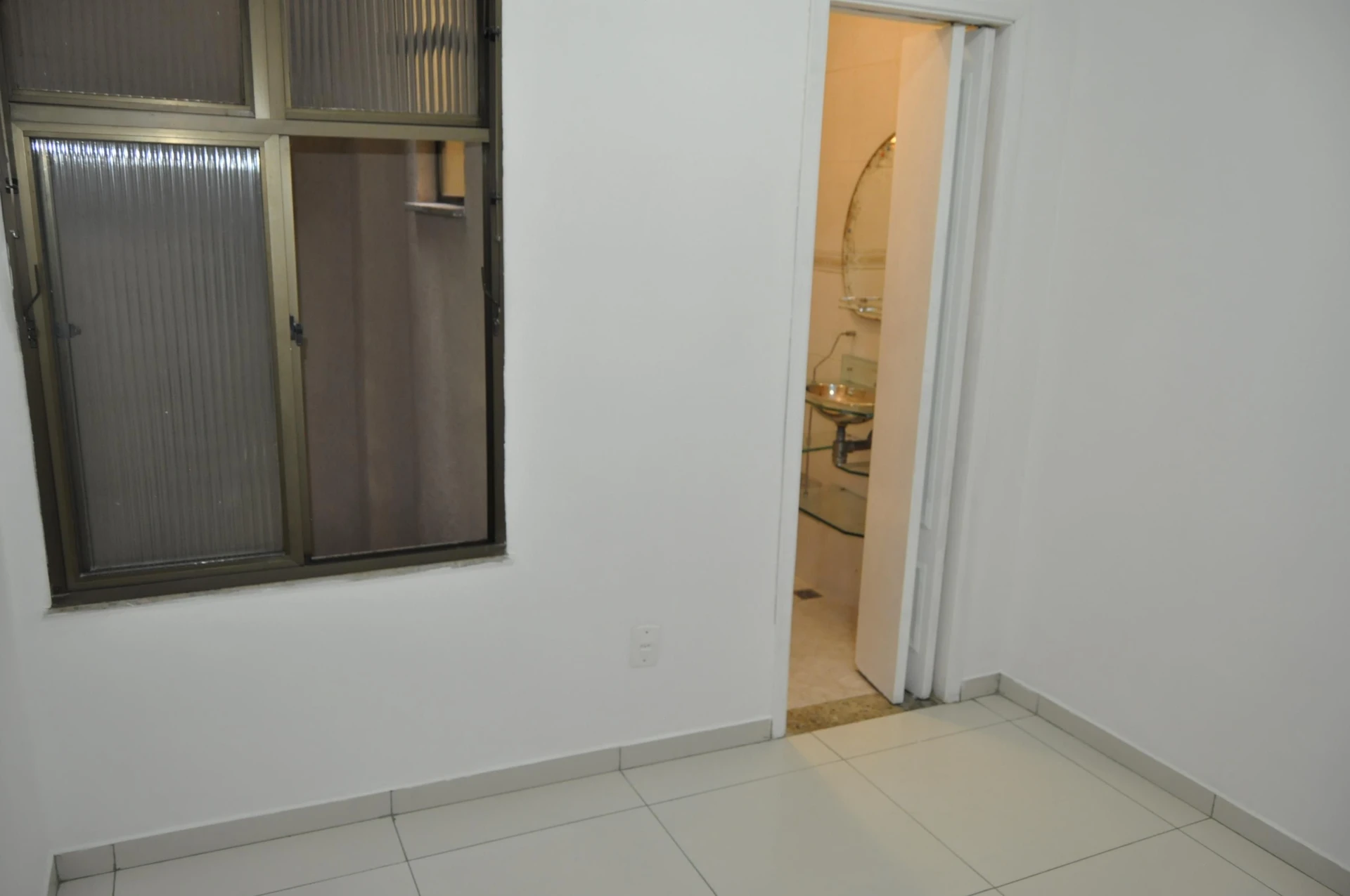 Condo house with 3 bedrooms and a suite — photo 23