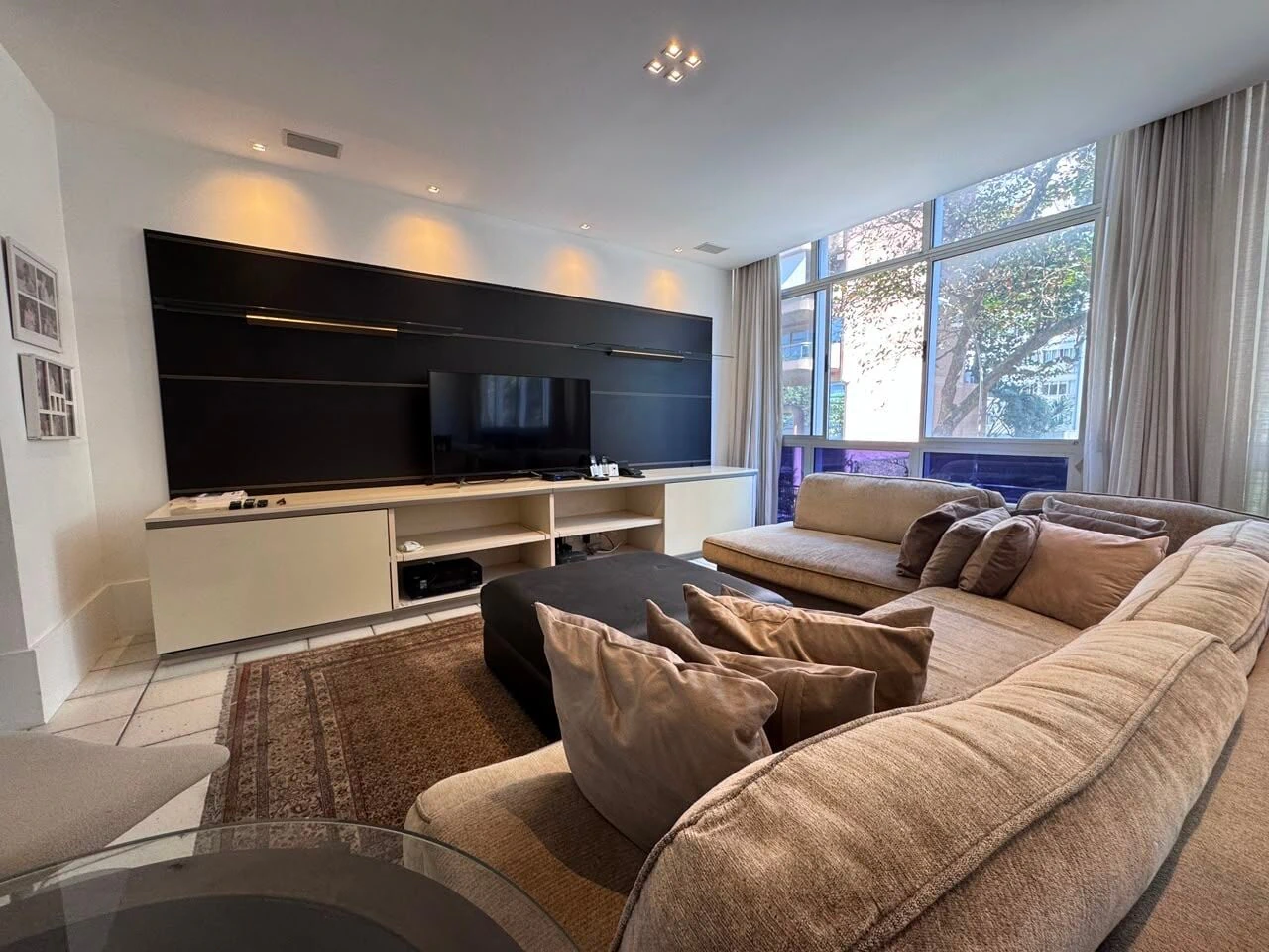 Apartamento amueblado de 4 dormitorios con 3 suites y 200 m² — photo 6