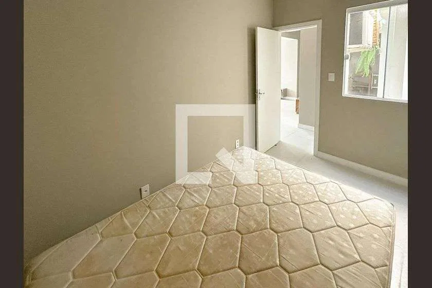 Casa de 2 dormitorios, 1 con baño propio, 300 m² — photo 23