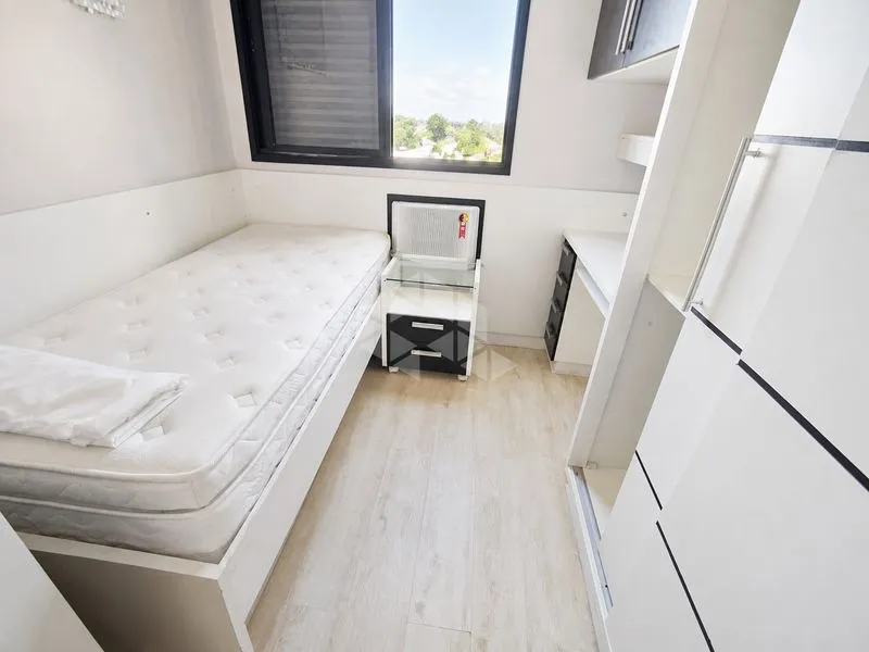 Home office in a 3-bedroom apartment, 98 m² — photo 17