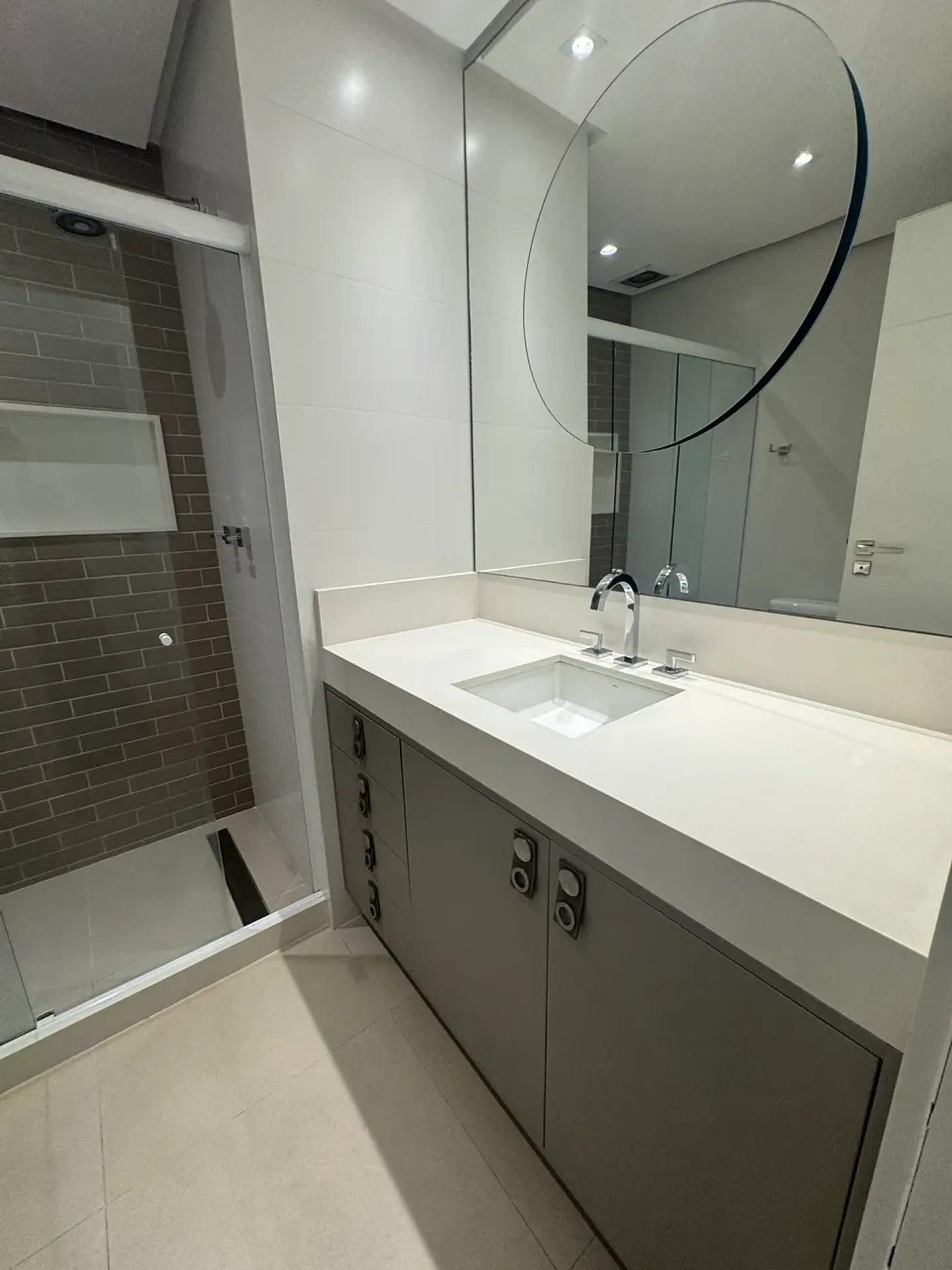 Unfurnished apartment with 4 bedrooms and 5 baths — photo 6