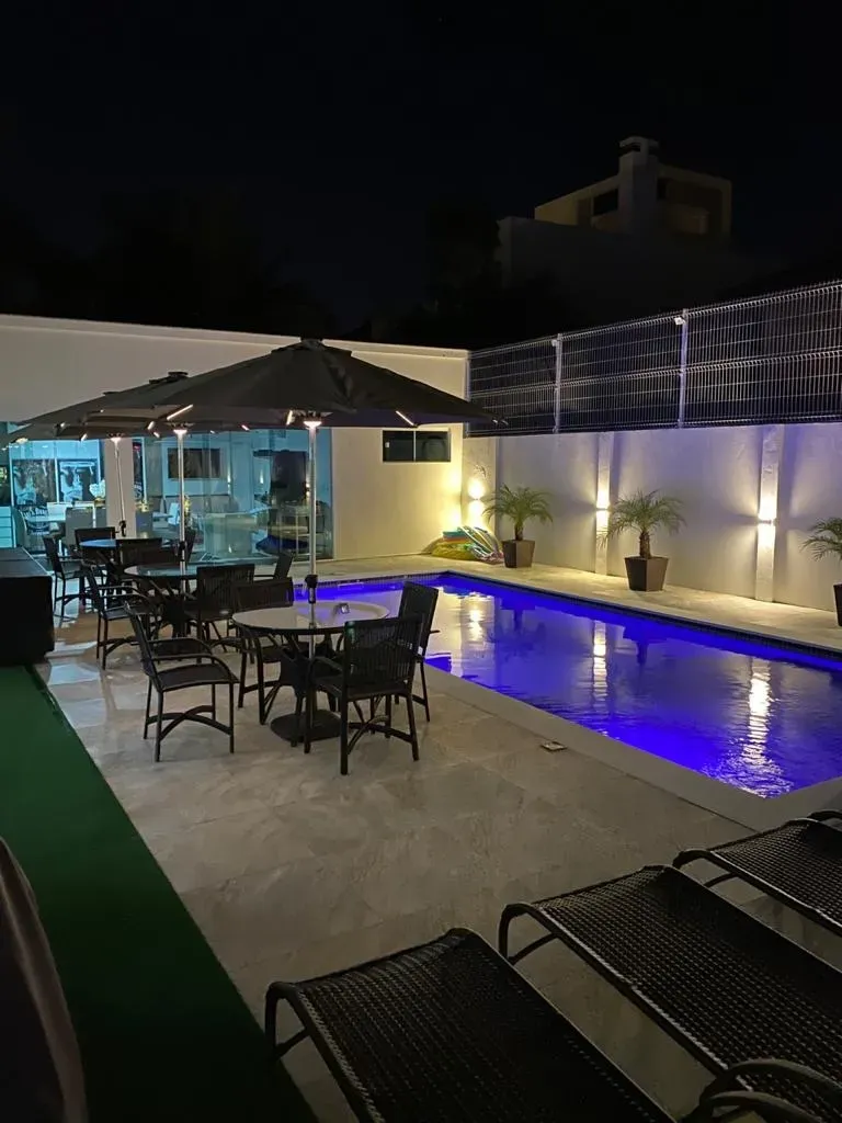 Casa mobiliada com 6 suítes e 8 banheiros, 3 vagas — photo 42