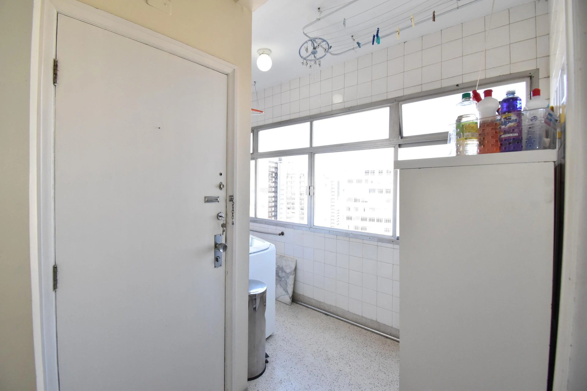 Bañera y 3 dormitorios: departamento de 219 m² — photo 17
