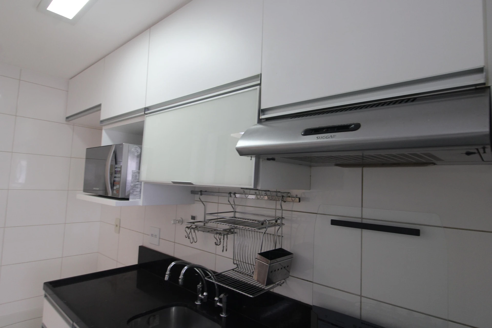 Apartment with 3 bedrooms and 2 bathrooms plus balcony — photo 39