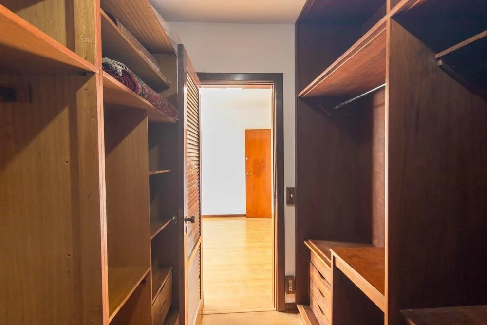 Квартира 268 м² із заскленим балконом та гардеробною — photo 18