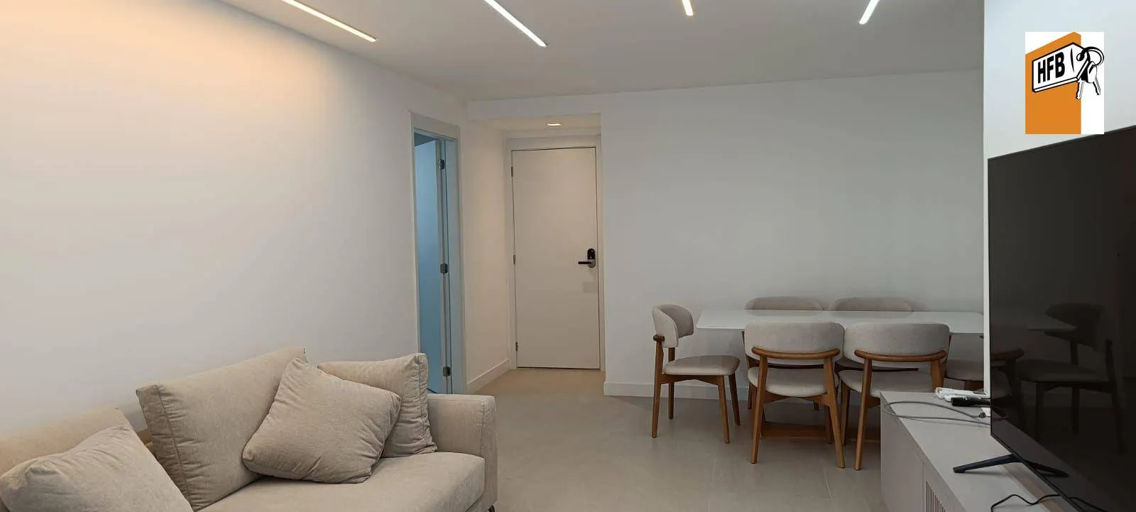 151 m² apartment with 3 bedrooms and 5 bathrooms — photo 2